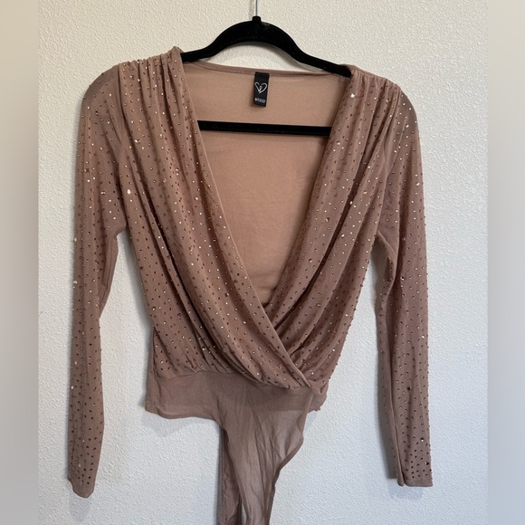 Rhinestone bodysuit Windsor Blush Long Sleeve top - Picture 3 of 3
